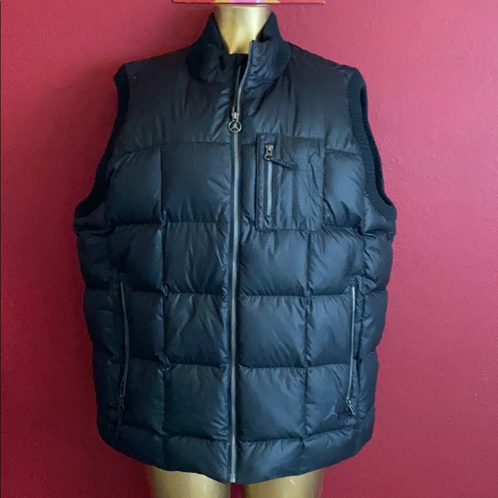 Black Jordan vest